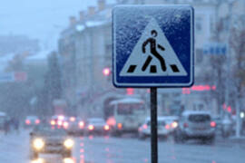 ГКУ МО «Мособлпожспас» рекомендуют в снегопад соблюдать особую осторожность