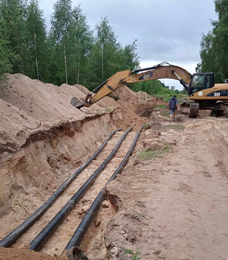 Возобновлены работы по строительству присоединительного водовода от Восточной системы водоснабжения к поселку Зеленый и деревне Щемилово