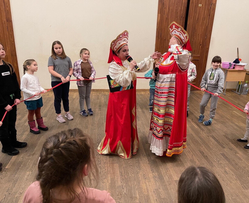 Богородские дети приняли участие в старинных русских забавах