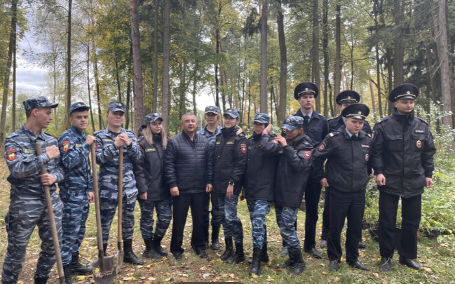 В Ногинске полицейские присоединились к акции «Зеленая Россия»